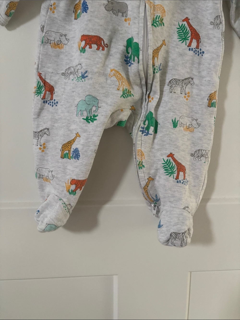 Baby One-Piece Footed Pajamas in Light Gray with Multicolor Safari Animals 3M - Picture 2 of 5